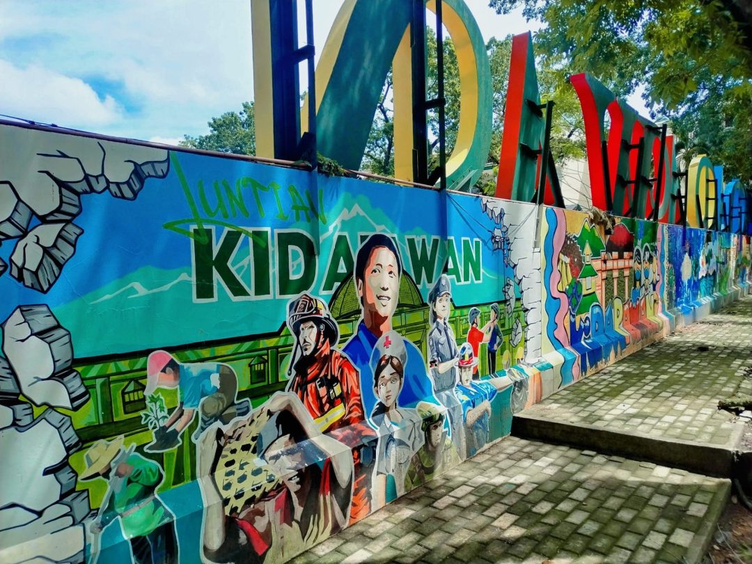 KIDAPAWAN CITY PLAZA  De Mazenod Avenue, Kidapawan City - Image 2